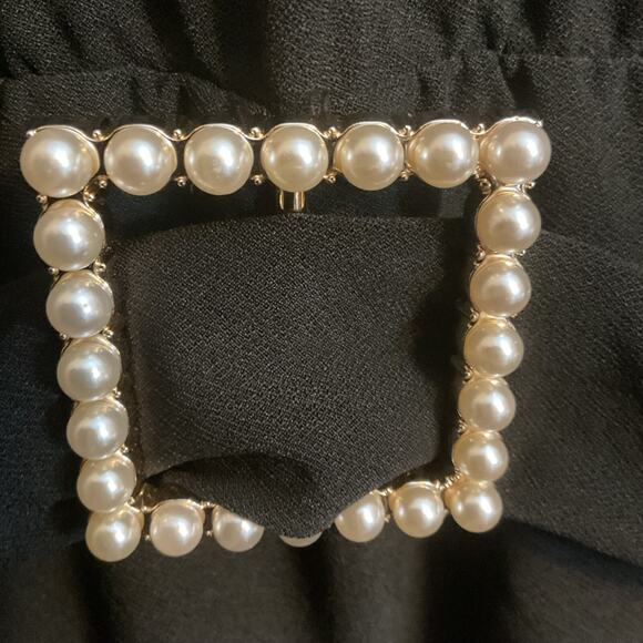 AUW Dressy Blouse Women's Size M Black Sheer Long Sleeves Gold Pearl Belt - Picture 3 of 12